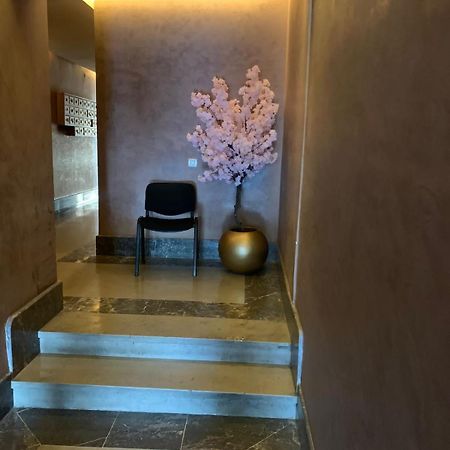 Appartement Neuf Climatise, Centre Marrakech. Marrakesh Bagian luar foto
