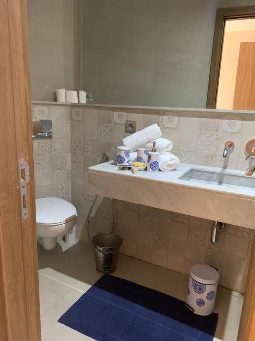 Appartement Neuf Climatise, Centre Marrakech. Marrakesh Bagian luar foto