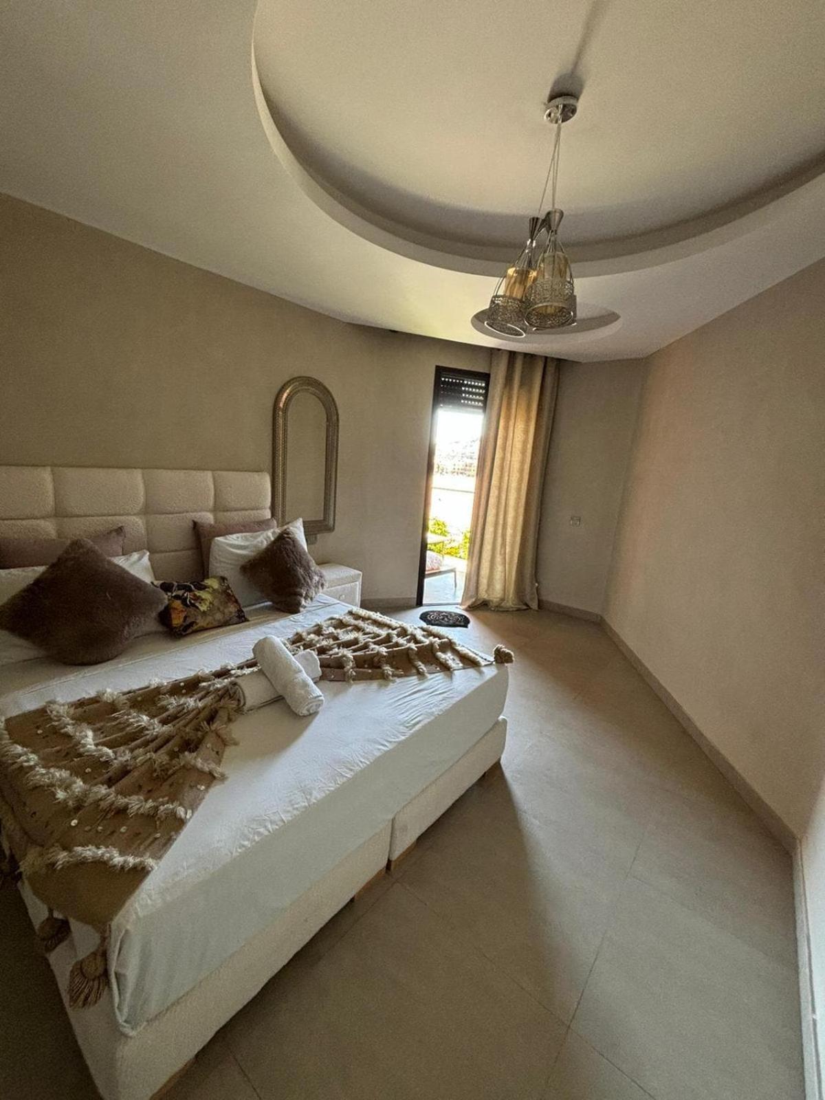 Appartement Neuf Climatise, Centre Marrakech. Marrakesh Bagian luar foto
